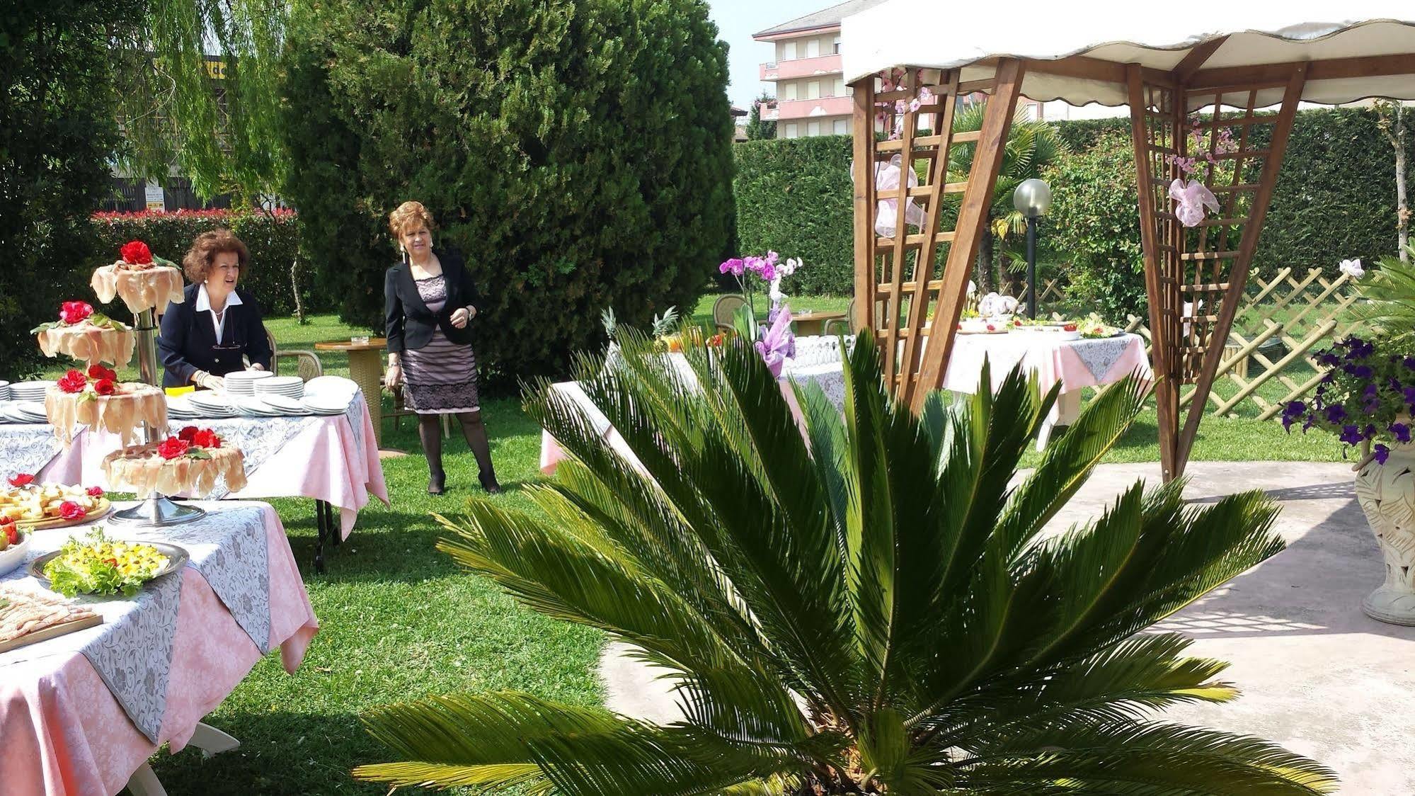 Hotel Terme Belsoggiorno Abano Terme Eksteriør billede